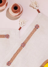 Load image into Gallery viewer, Chestnut Table Mats - Set of 4 Gado Living