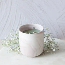 Load image into Gallery viewer, Izna Candle - Spiced Cedar & Musk gadoliving