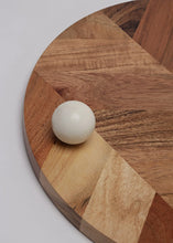 Load image into Gallery viewer, Raised Wooden Platter gadoliving