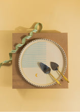 Load image into Gallery viewer, Mirissa Platter and Server Gift Set