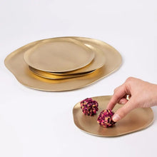 Load image into Gallery viewer, Haifa Brass Platter gadoliving
